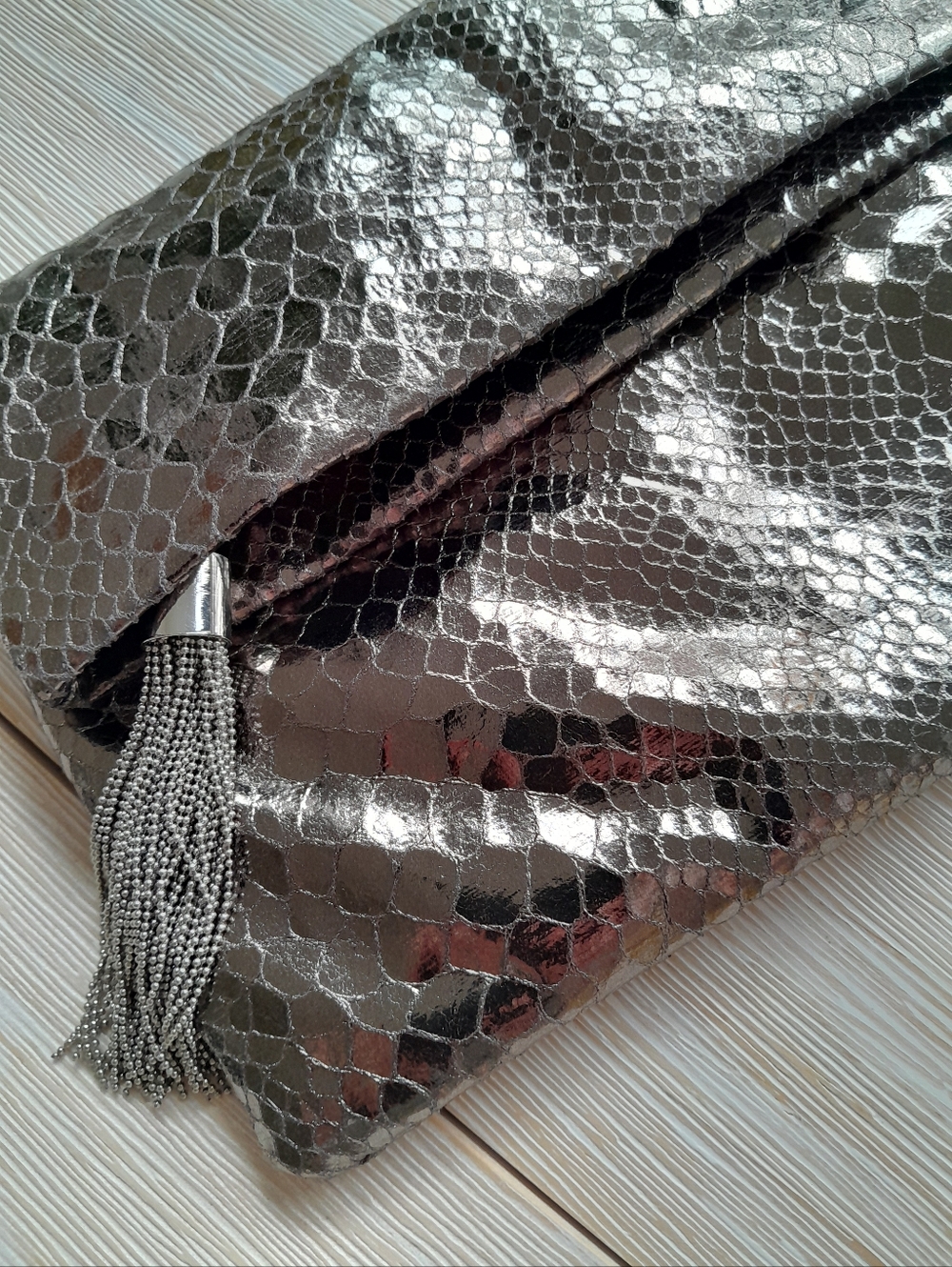 Banana Republic Gunmetal Metalic Snakeskin Clutch Foldover Silver Tassel